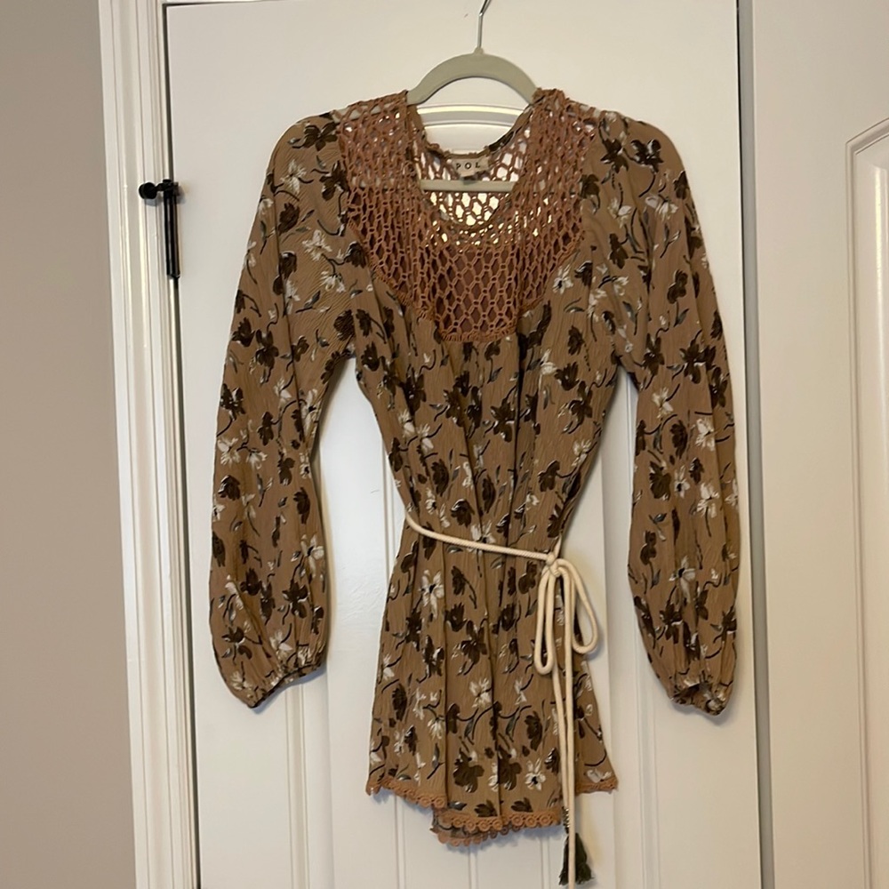 NWOT POL blouse